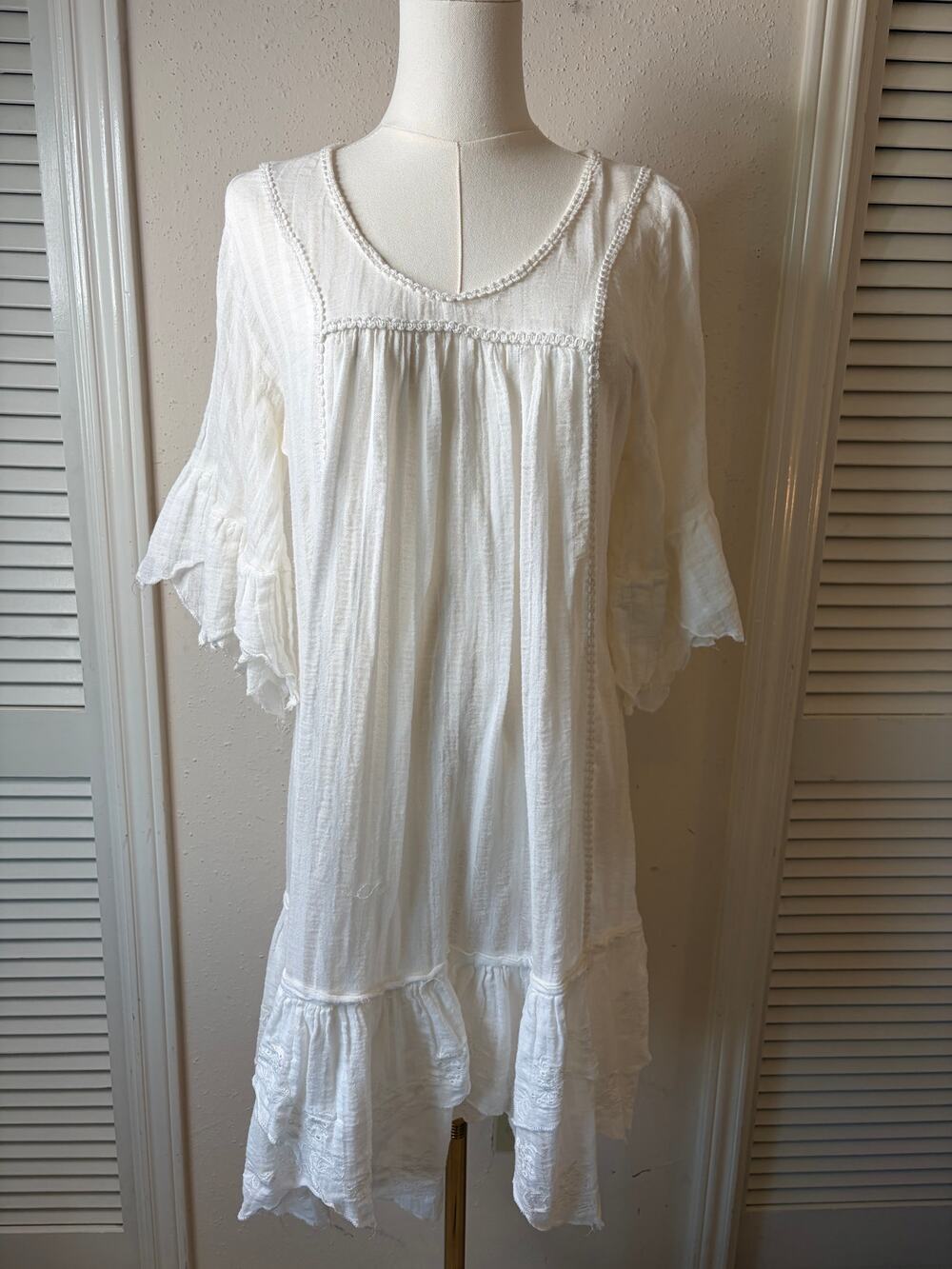 White Boho-Style Baby Doll with Tier Founce Hem Size Large